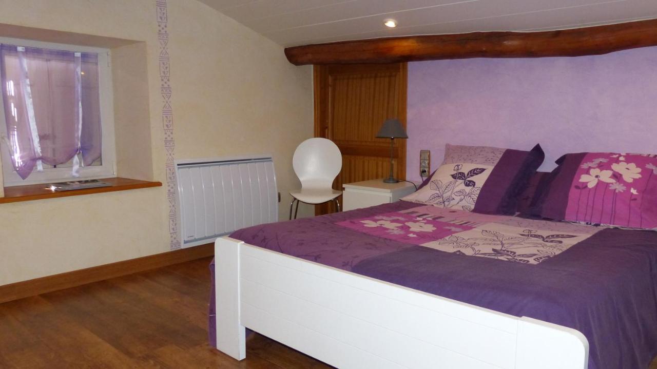 Bed and Breakfast Chez Tiane Puy de Dôme Saint-Flour  Exterior foto