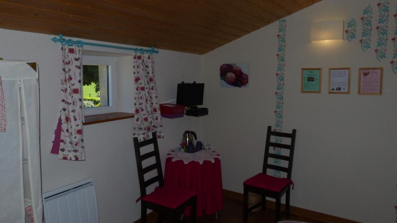 Bed and Breakfast Chez Tiane Puy de Dôme Saint-Flour  Exterior foto